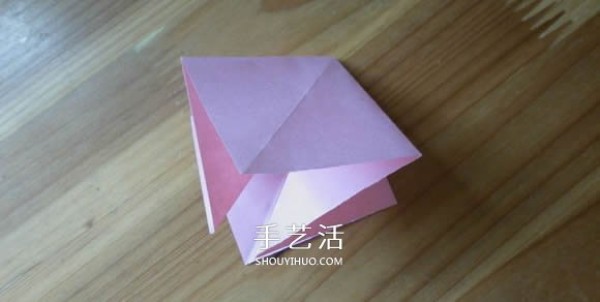 Easy to learn origami bow, square paper folding bow