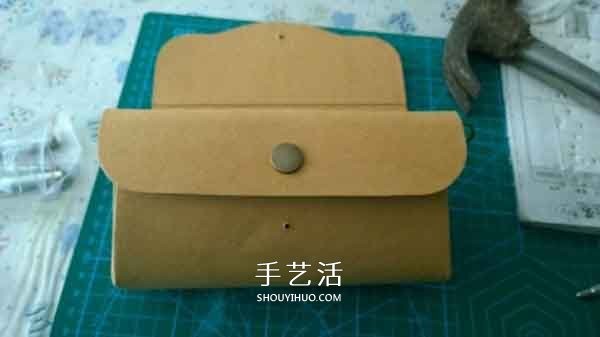 How to make a retro-style kraft paper wallet, a long wallet with kraft paper