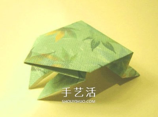 How to fold a little frog with illustrations and a tutorial on how to fold a jumping frog