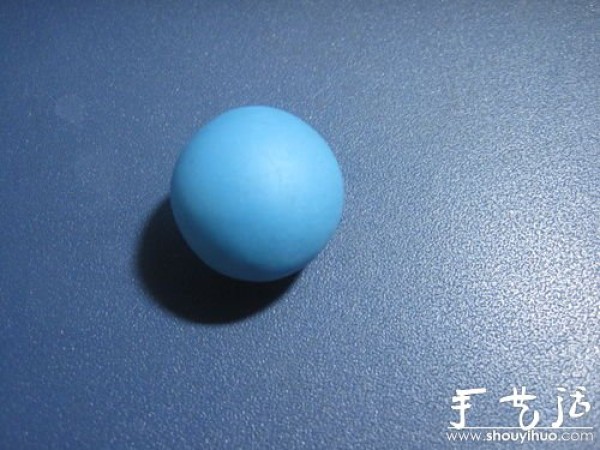 Tutorial on making Doraemon with plasticine