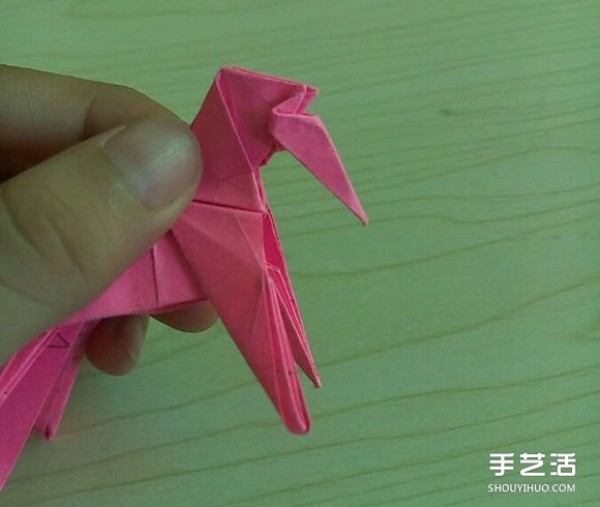 Hideo Komatsus Horse Origami Illustration, a Super Detailed Three-dimensional Horse Origami Tutorial