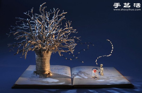 Appreciation of exquisite and delicate book paper sculptures