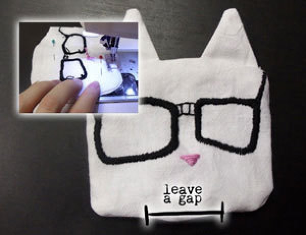 Cat-shaped fabric keyboard pad handmade tutorial