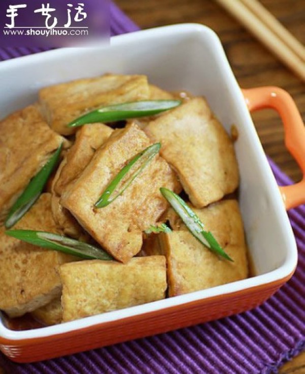 DIY Tutorial of Braised Tofu with Green Onions