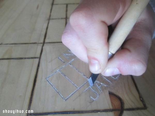 Homemade toys: teach you how to DIY an exclusive wooden table for the Monopoly game