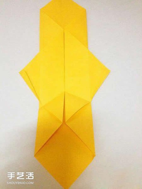 Bear Origami Illustrated Tutorial: Steps to Fold the Lovely Little Bear