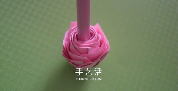 Fukuyama Rose Folding Illustrated Tutorial with clear and large pictures of Fukuyama Rose Origami