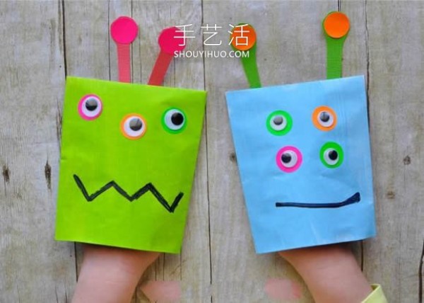 Tutorial on how to make monster puppets in kindergarten on handmade envelopes