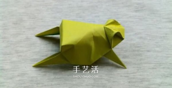 Three-dimensional frog origami step-by-step diagram, complicated methods and pictures of folding a frog