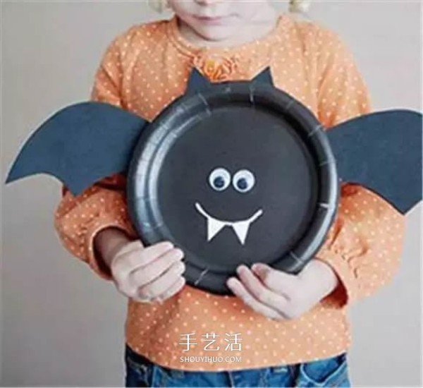 Halloween monster handmade simple paper dinner plate recycling