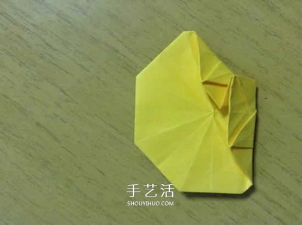 Sunflower origami step by step illustration and detailed method of origami sunflower