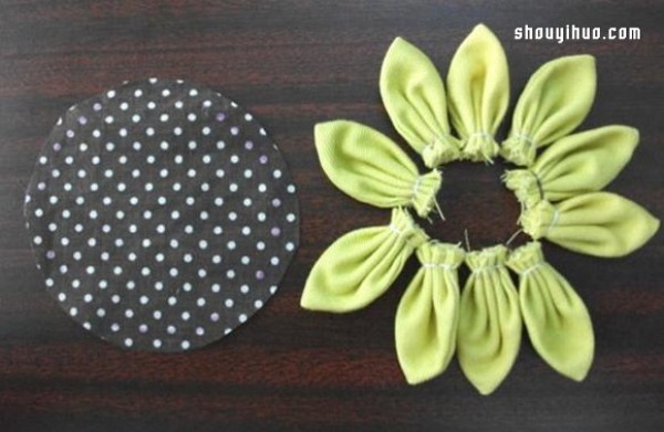 Simple handmade fabric tutorial for non-woven sunflowers and sunflowers