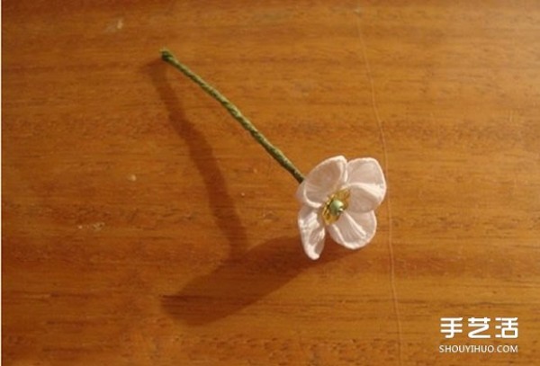 Handmade fabric plum blossom hair accessories DIY non-woven plum blossom hairpin production