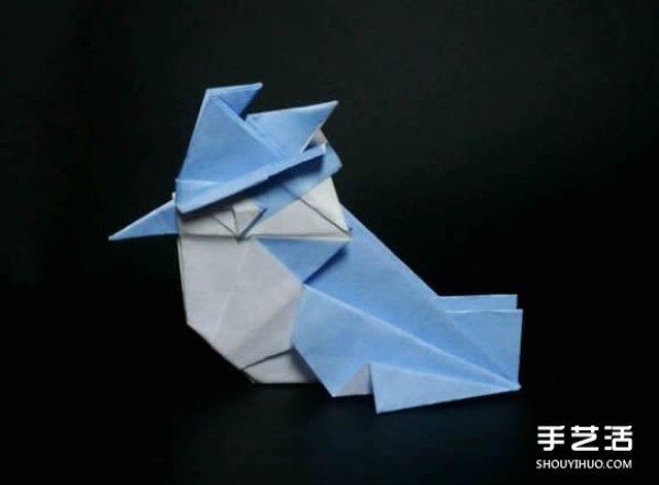 How to make an origami kingfisher with detailed instructions on how to fold a kingfisher