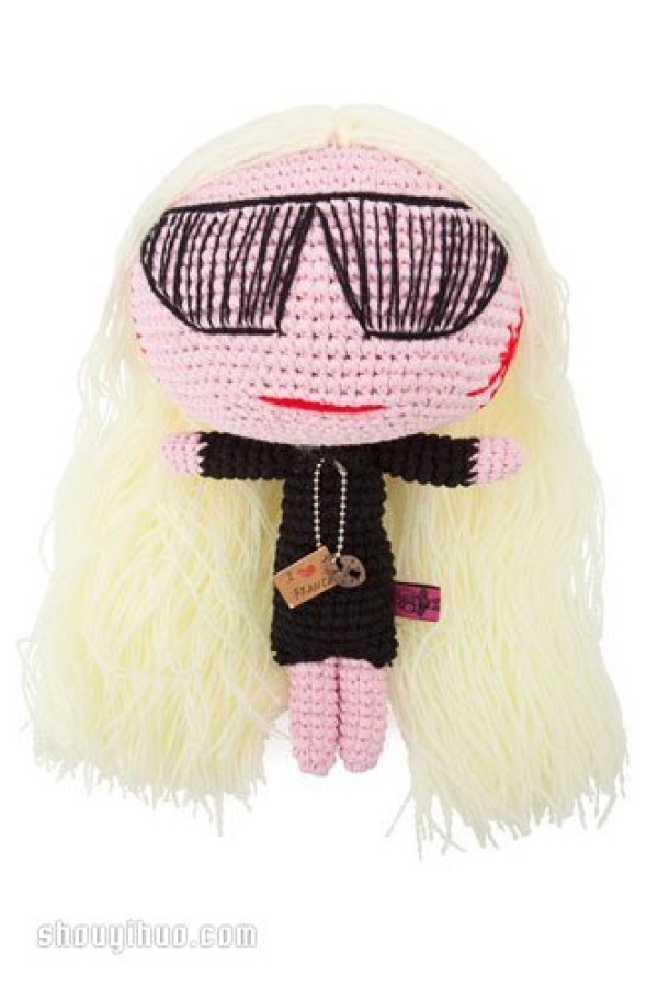 Mua Mua launches knitted dolls of fashion celebrities, can you all recognize them? 