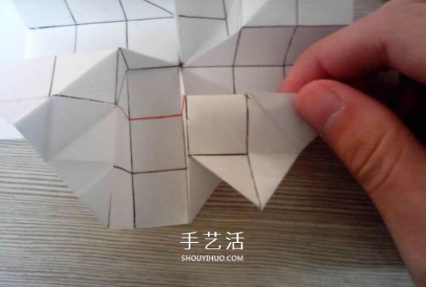 Illustration of how to fold the eight-petal Kawasaki rose, origami eight-petal Kawasaki rose