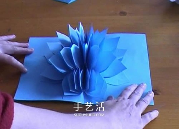 How to make a three-dimensional paper flower greeting card DIY Mothers Day three-dimensional flower greeting card