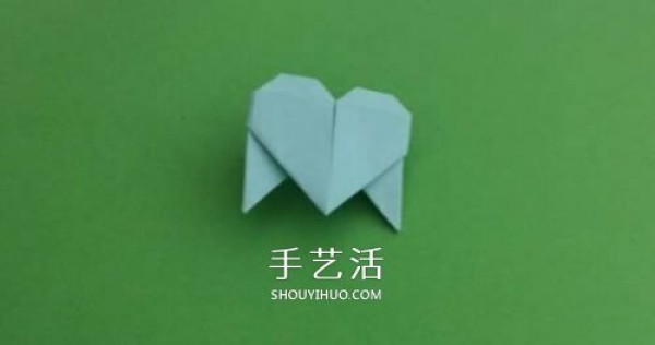 How to fold a simple triangular paper box, origami a paper box with a love lock