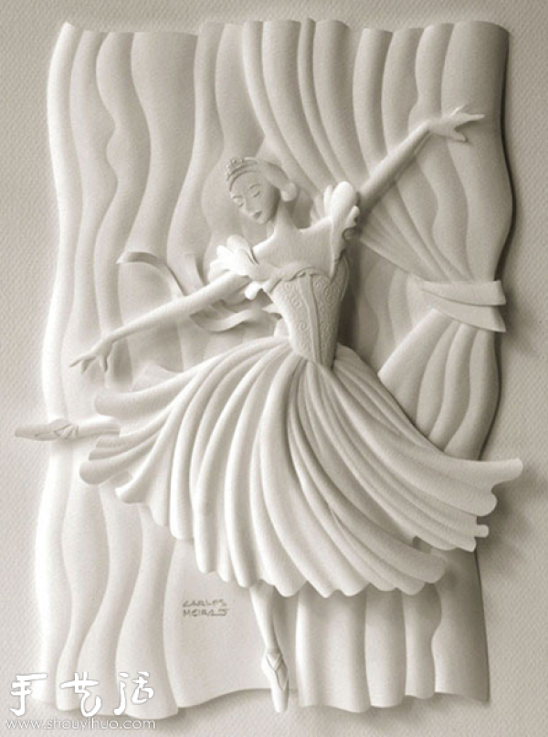 Appreciation of Brazilian style paper sculptures