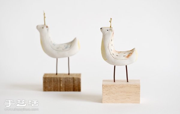 Interesting pottery works purely handmade by Japanese ceramic artists