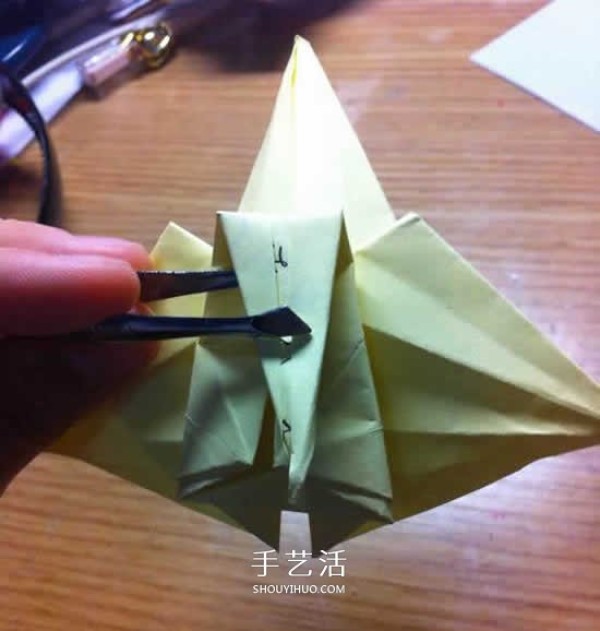 How to fold a thousand paper crane storage box into origami into a thousand paper crane storage box