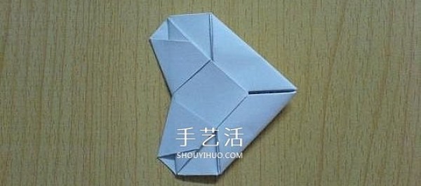 Simple Heart-Shaped Origami Illustrated Tutorial How to Fold Handmade Hearts Steps