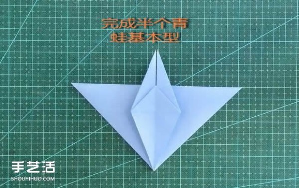 Handmade origami girls head illustration, step-by-step folding method for a girl with short hair