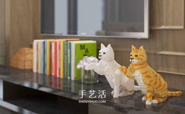 Pictures of DIY three-dimensional cat models using mini Lego blocks