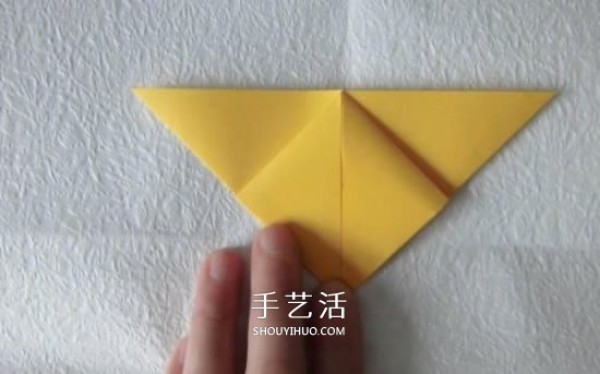 Tutorial on how to fold pearlescent conch, step-by-step diagram of hand-made origami conch