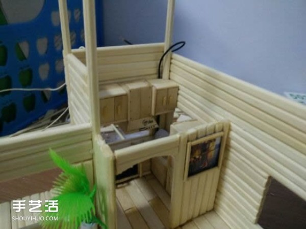 Disposable chopsticks are used to hand-make a life-like villa model, the steps are complete! 