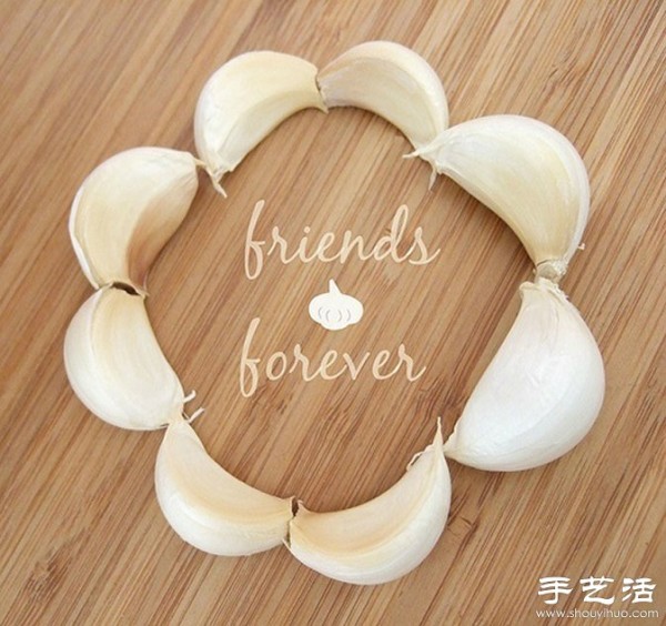 Creative DIY: It turns out that garlic can be so fun! 