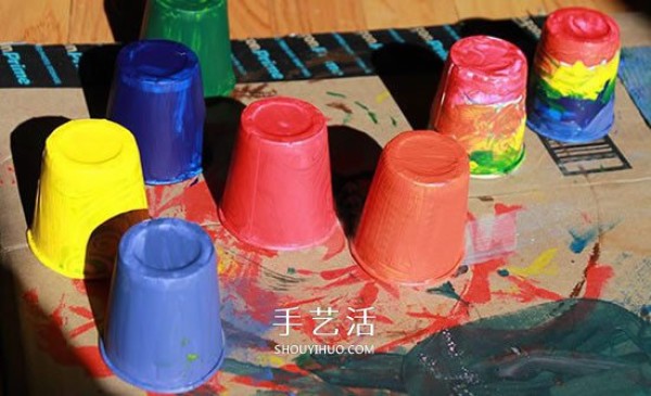 How to make a handmade windmill in a kindergarten and how to make a simple windmill on a paper cup