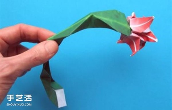 The origami method of crab claw origami, illustrated origami Christmas cactus tutorial