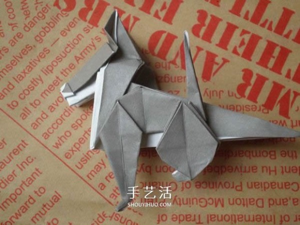 Illustrations of how to fold a cute puppy. Step-by-step pictures of origami puppies.