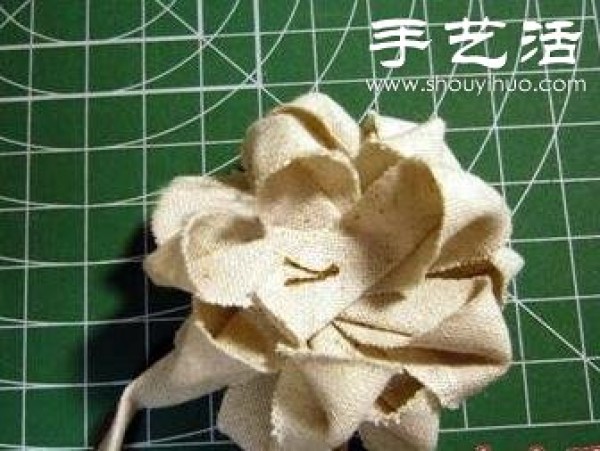 Handmade forest-style fabric flowers made from cloth strips + cardboard