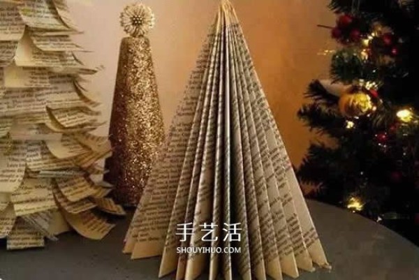 How to make a Christmas tree from waste books by simply folding it