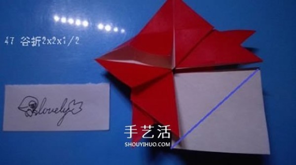 Origami of a bellMethod diagram to illustrate the steps of folding complex origami bells