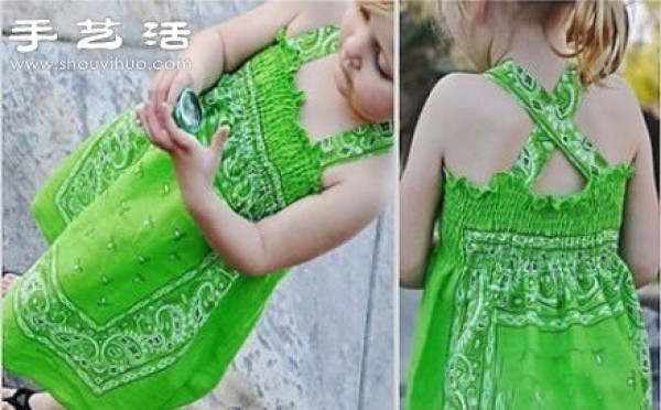 Make a cool and beautiful dress for your baby with your own hands