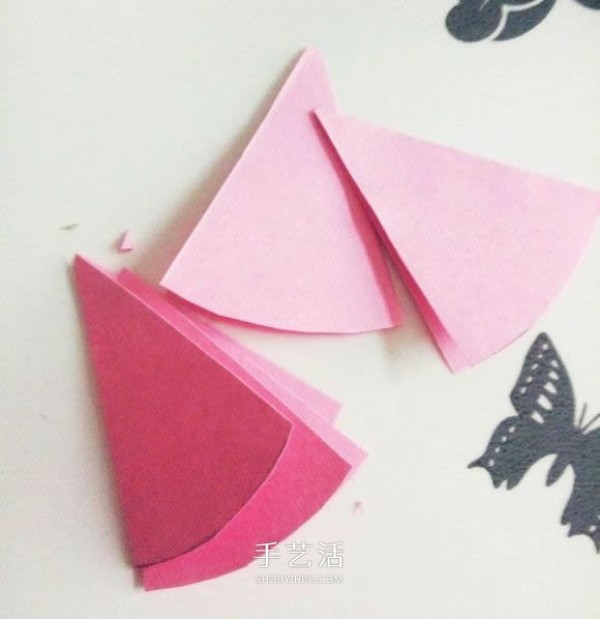 Illustration of how to fold a beautiful origami red rose for Valentines Day