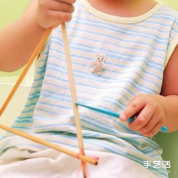 8 interesting chopstick games to make children smart and quick to play