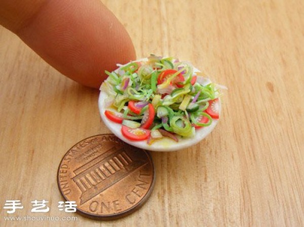 Mini polymer clay food model