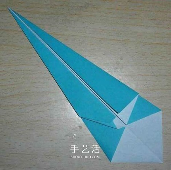 Simple SwanIllustration of the origami method of hand-made origami beautiful swan