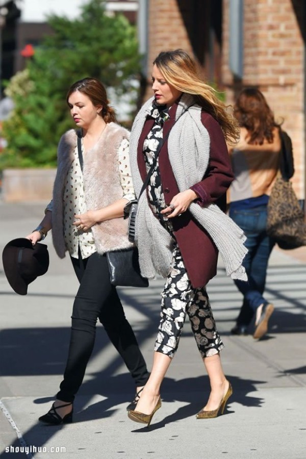 The most fashionable expectant mother: Blake Livelys pregnancy style