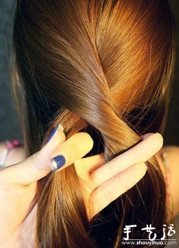 Detailed DIY tutorial for beautiful Korean hairstyle