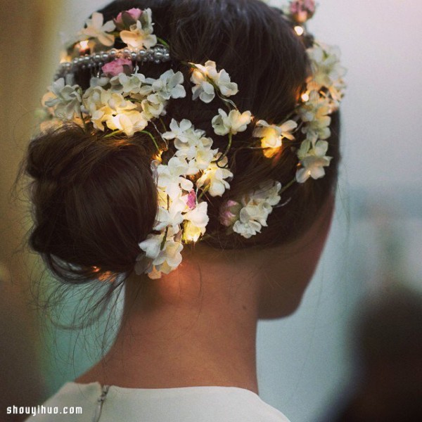 Reem Acra Fall 2015 Stunning Wedding Tiara