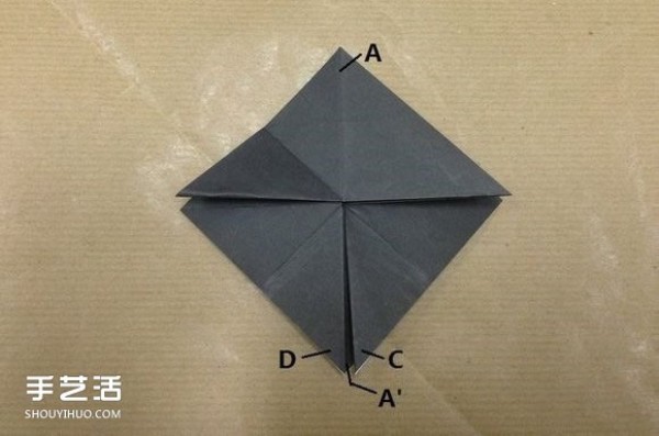 Small animal origami step-by-step diagram, using paper to fold small animals, illustrated method