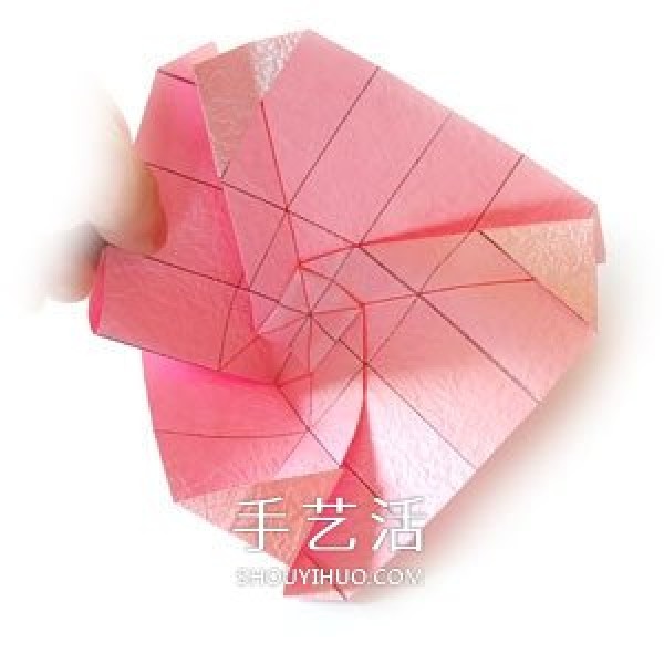 Detailed folding method of good-looking paper roses and instructions on how to fold handmade roses