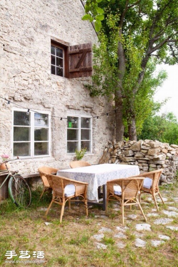 Swedish Mediterranean style stone hut decoration design appreciation