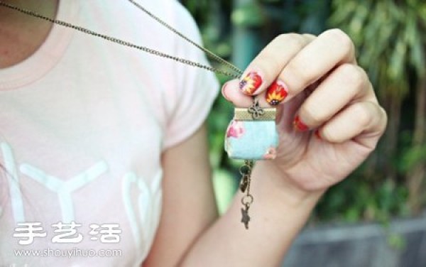 Pastoral style bag-shaped necklace pendant handmade DIY illustrated tutorial