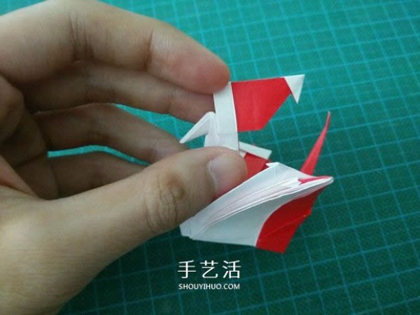 Illustrated tutorial on how to fold the Christmas crane How to fold the Christmas crane